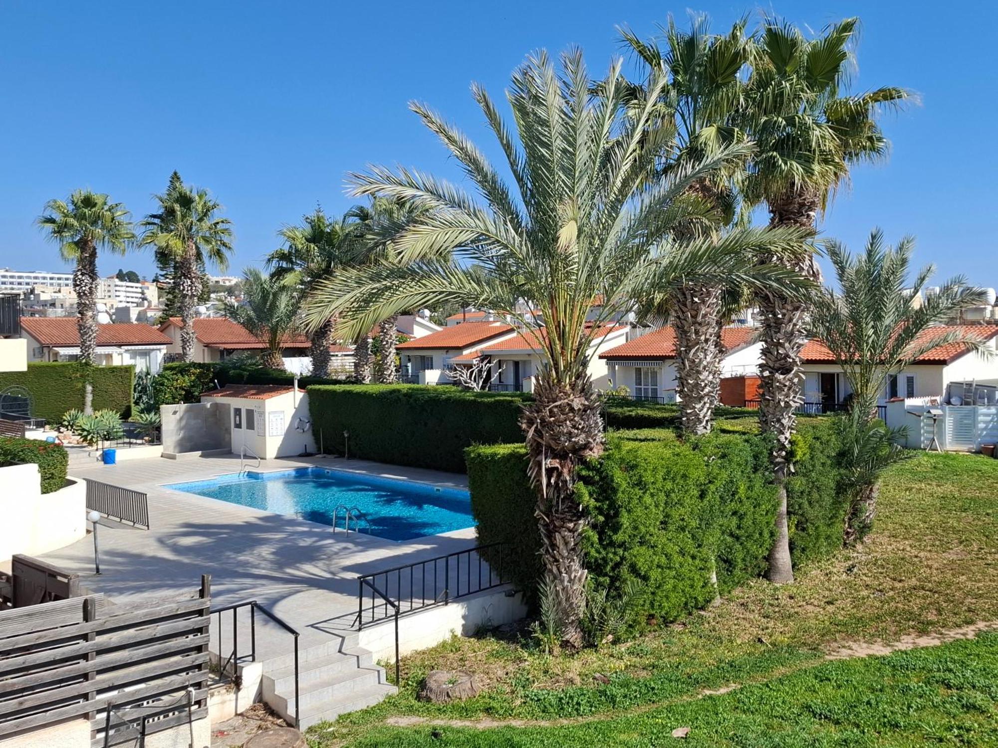 Apartment In Kato Pafos & 10 Min To Venus Beach Luaran gambar